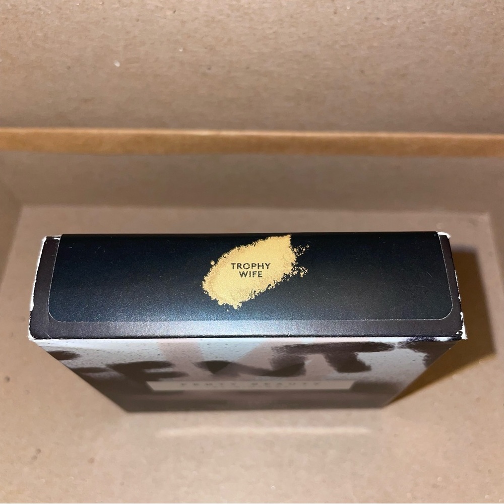 Fenty Beauty Trophy Wife Killawatt Freestyle Highlighter NIB - Picture 3 of 5
